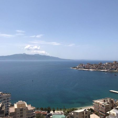 L.T. Noar'S Apartment Sarandë Esterno foto