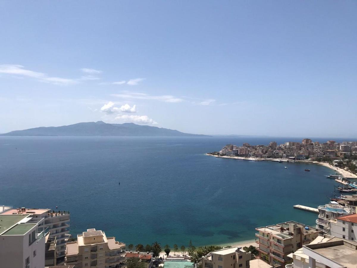 L.T. Noar'S Apartment Sarandë Esterno foto