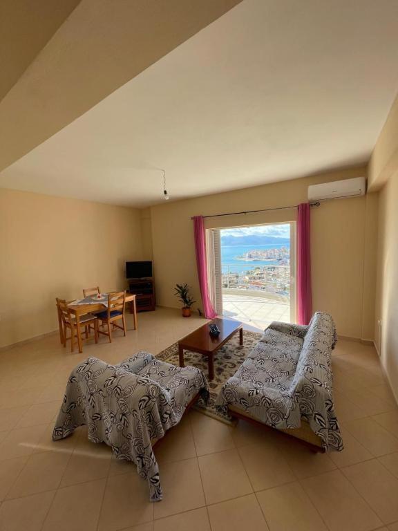 L.T. Noar'S Apartment Sarandë Esterno foto